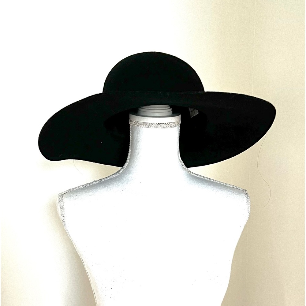 WOMEN WOOL HAT NEW